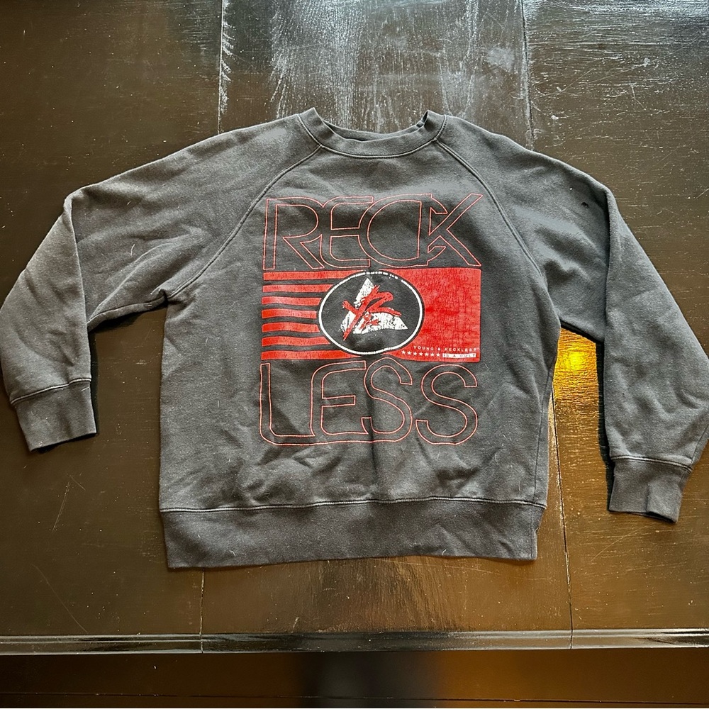 Young & Reckless Large Black and Red Crewneck Sweater Streetwear